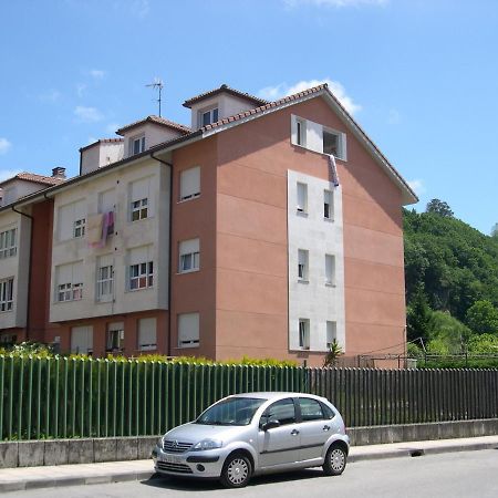 Apartamento En Contranquil Daire Onís Dış mekan fotoğraf